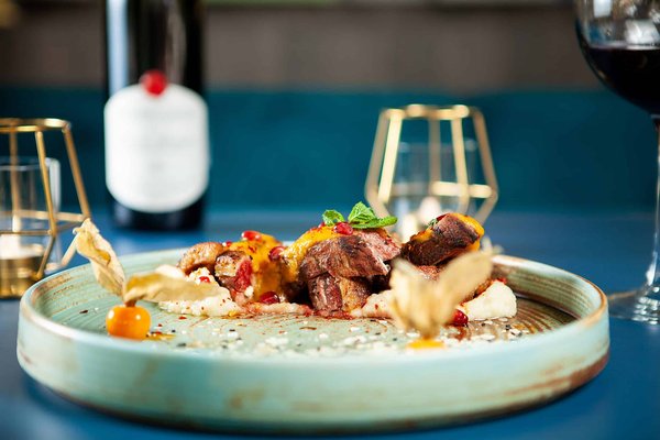 Quels sont les meilleurs itinéraires pour un voyage culinaire à travers le Vietnam ?